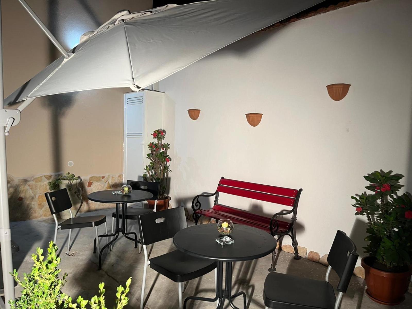 B&B Domus Joannina Pompeji Eksteriør billede